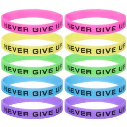  Wristbands and Other Hand Accessories (11+y)
